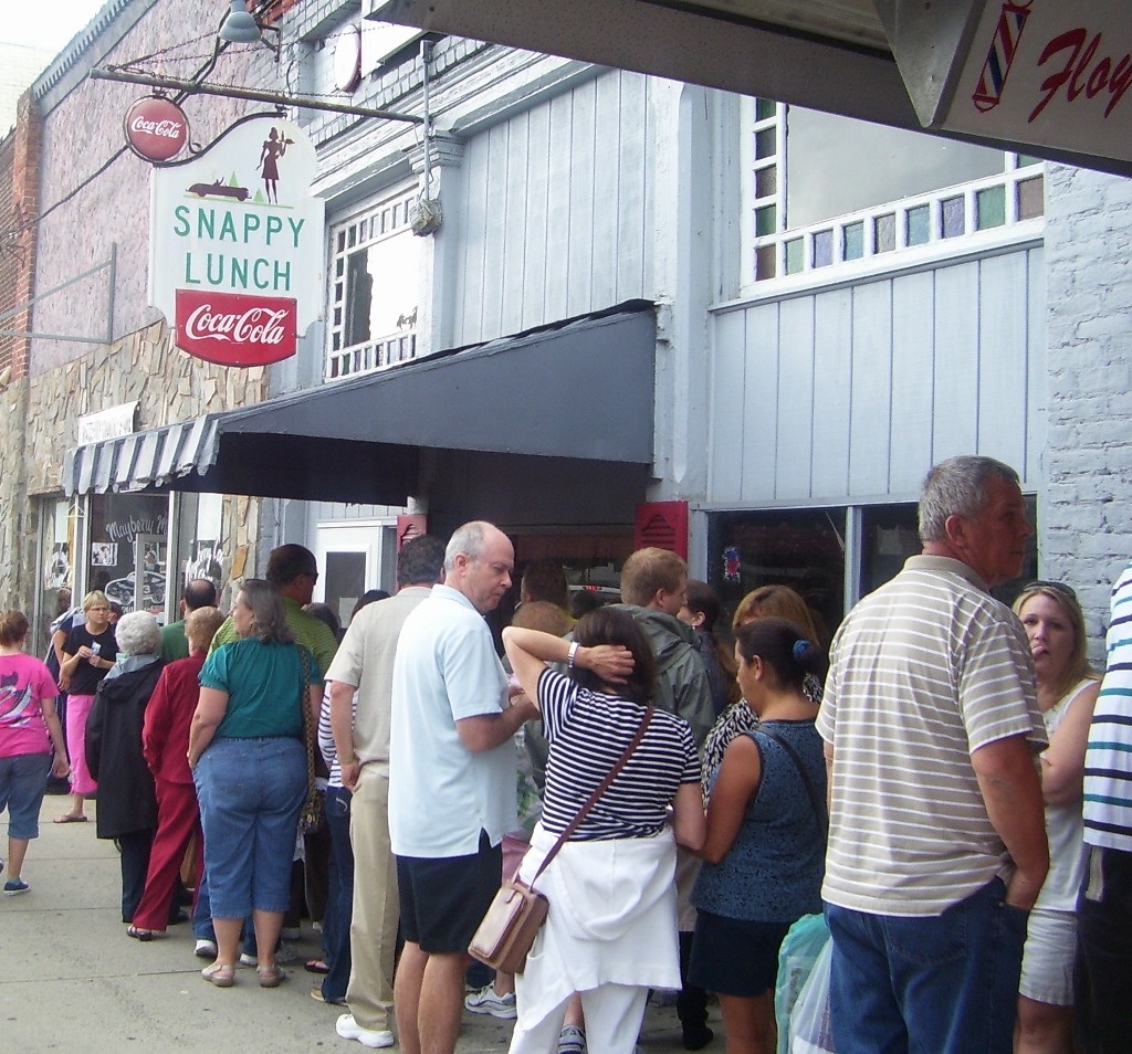 mayberry days snappys lunch