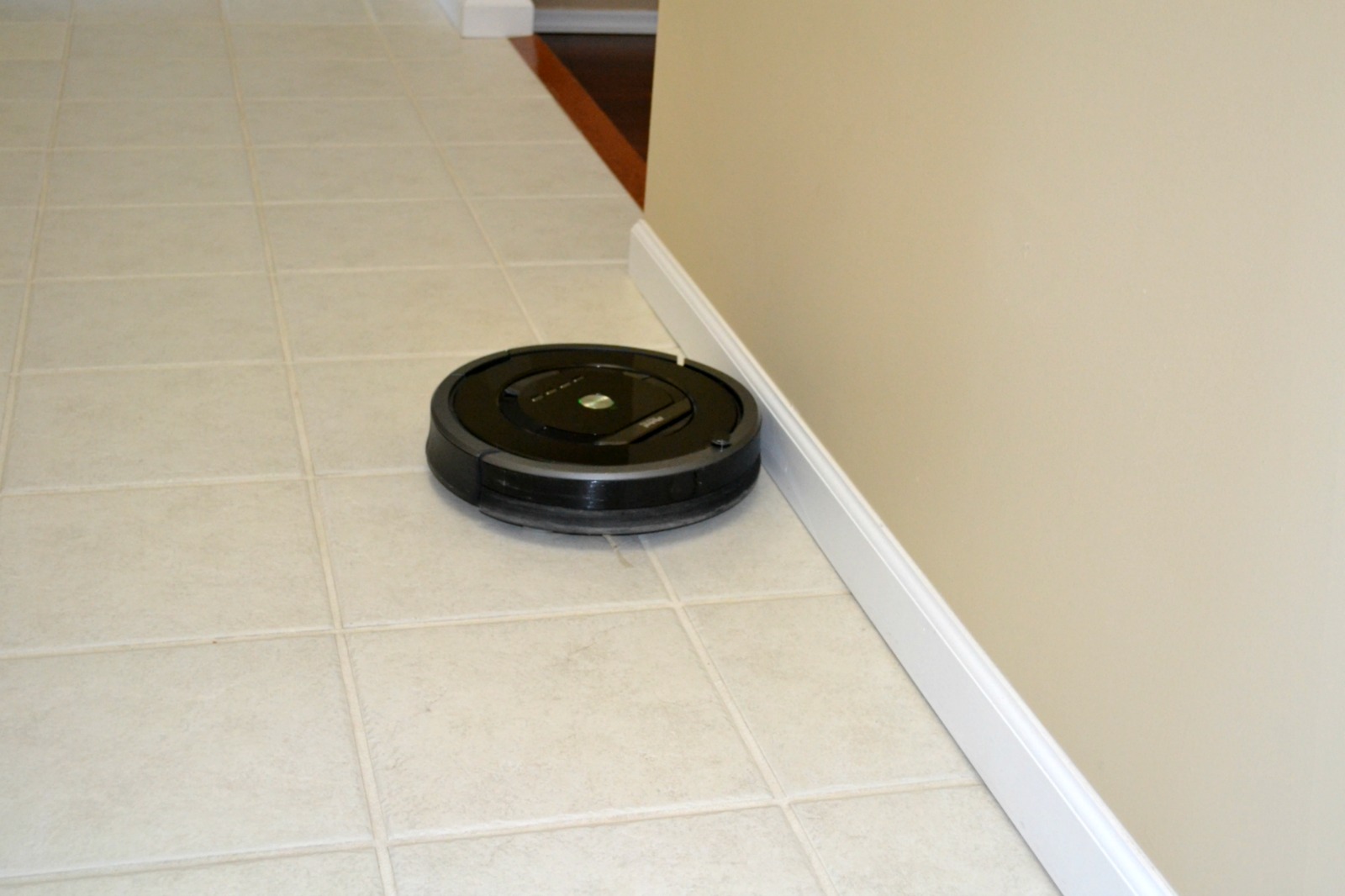 Does Roomba Work On Tile Floors Flooring Ideas