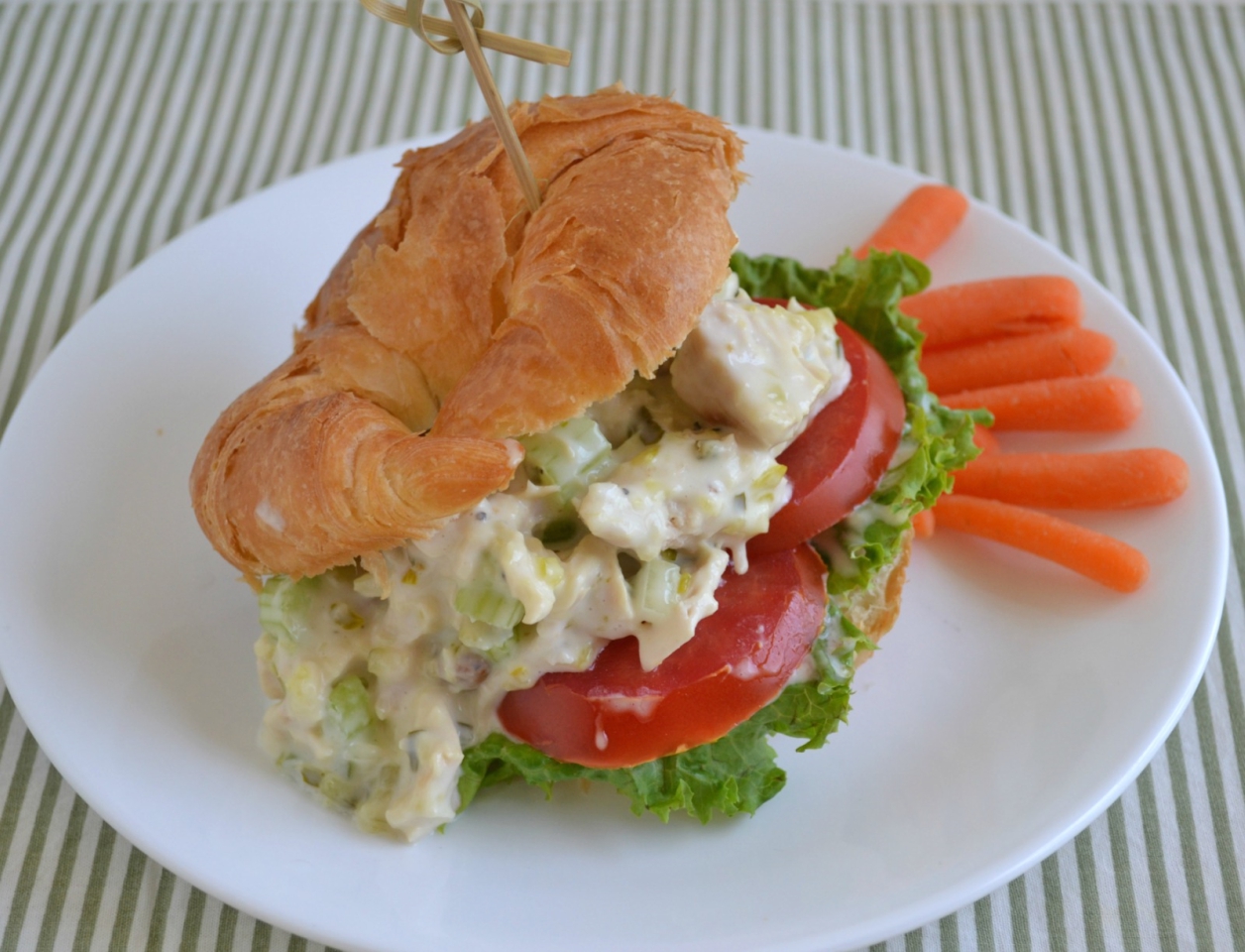 Honey Pecan Rotisserie Chciken Salad is delicious, easy to make and perfect for hot summer days.