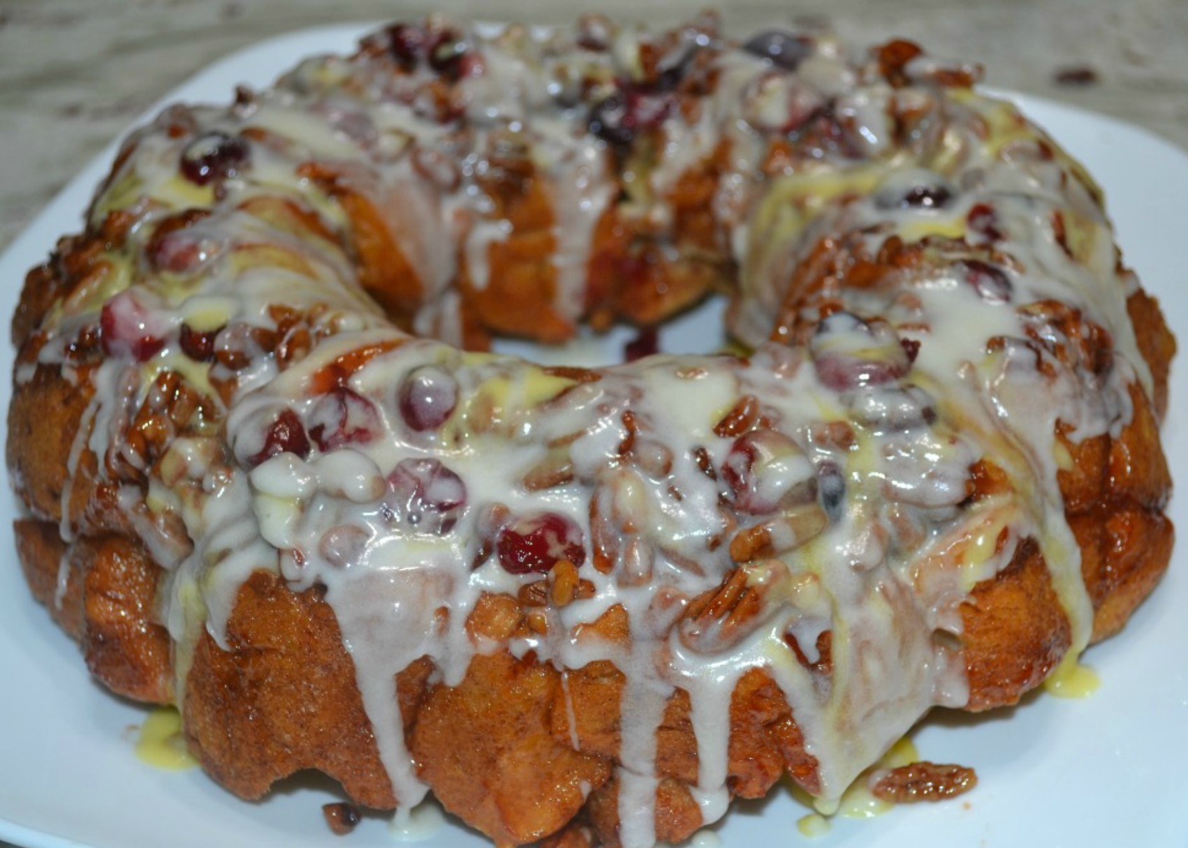 Cranberry-Orange-Cinnamon-Monkey Bread is a delicious and easy variation on the old time. monkey bread