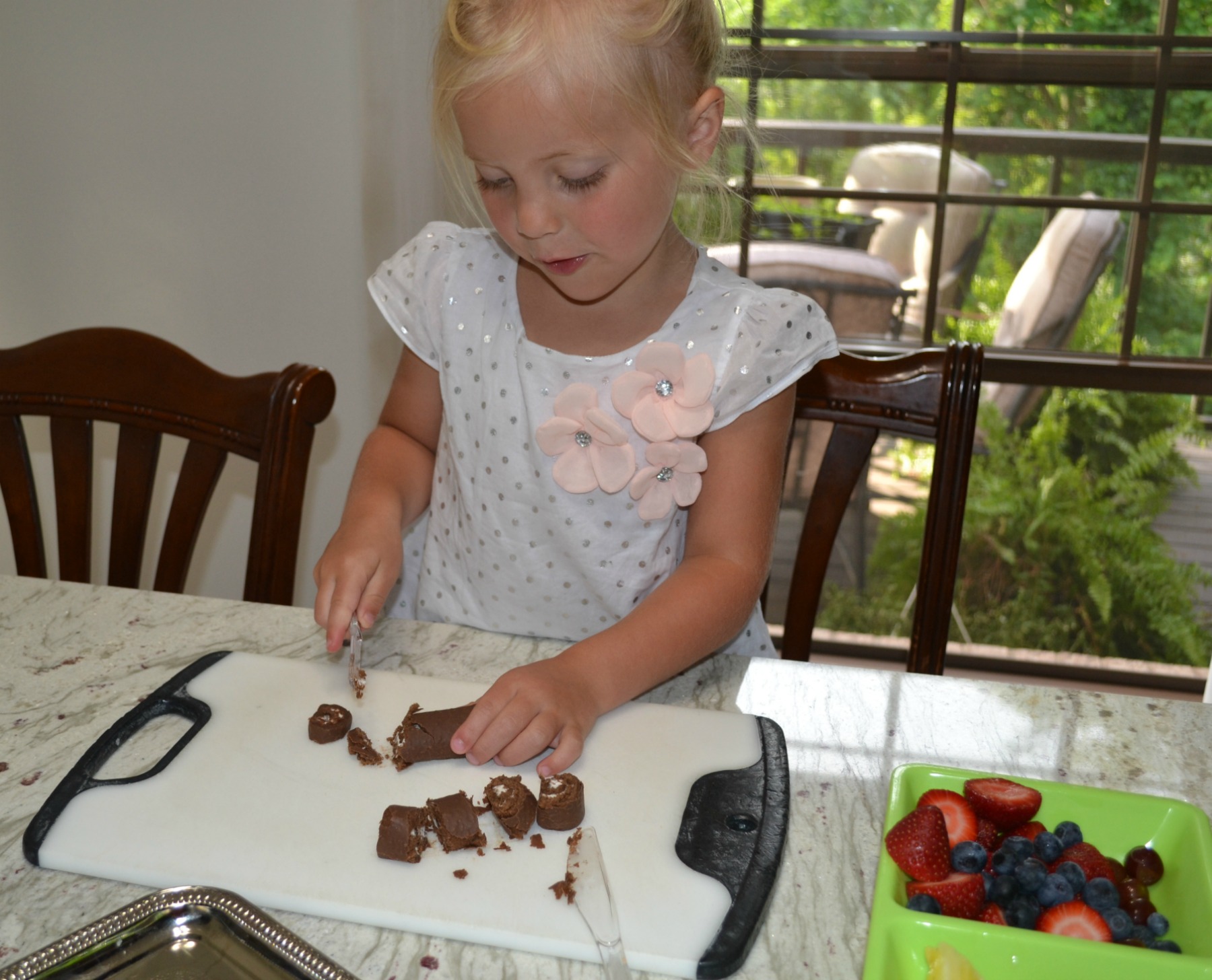 dessert kabobs, kids cooking