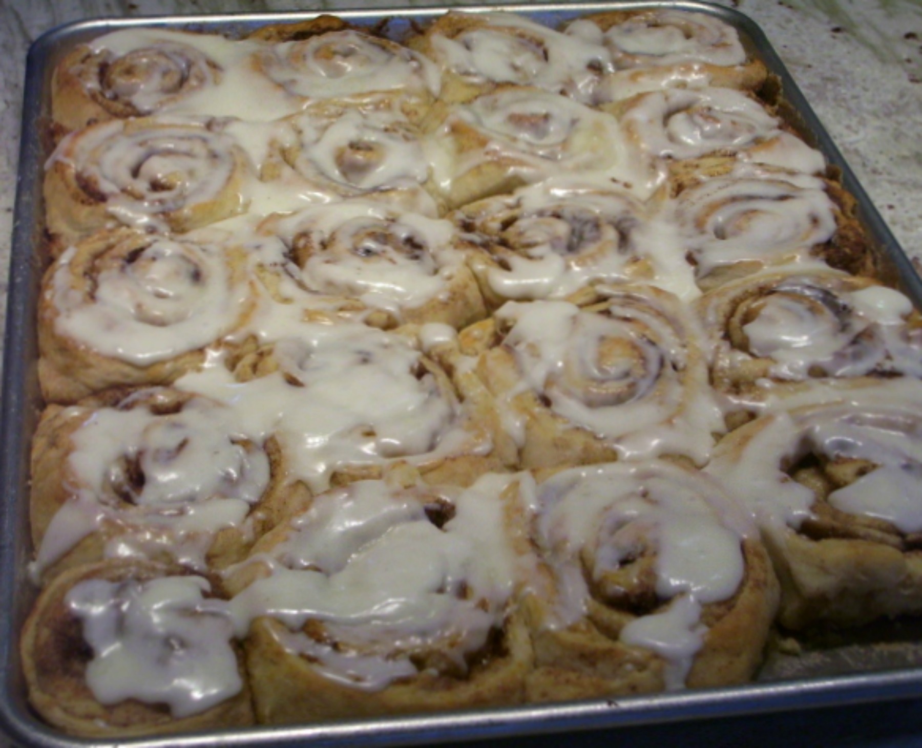 homemade cinnamon rolls, breakfast, kids cooking class