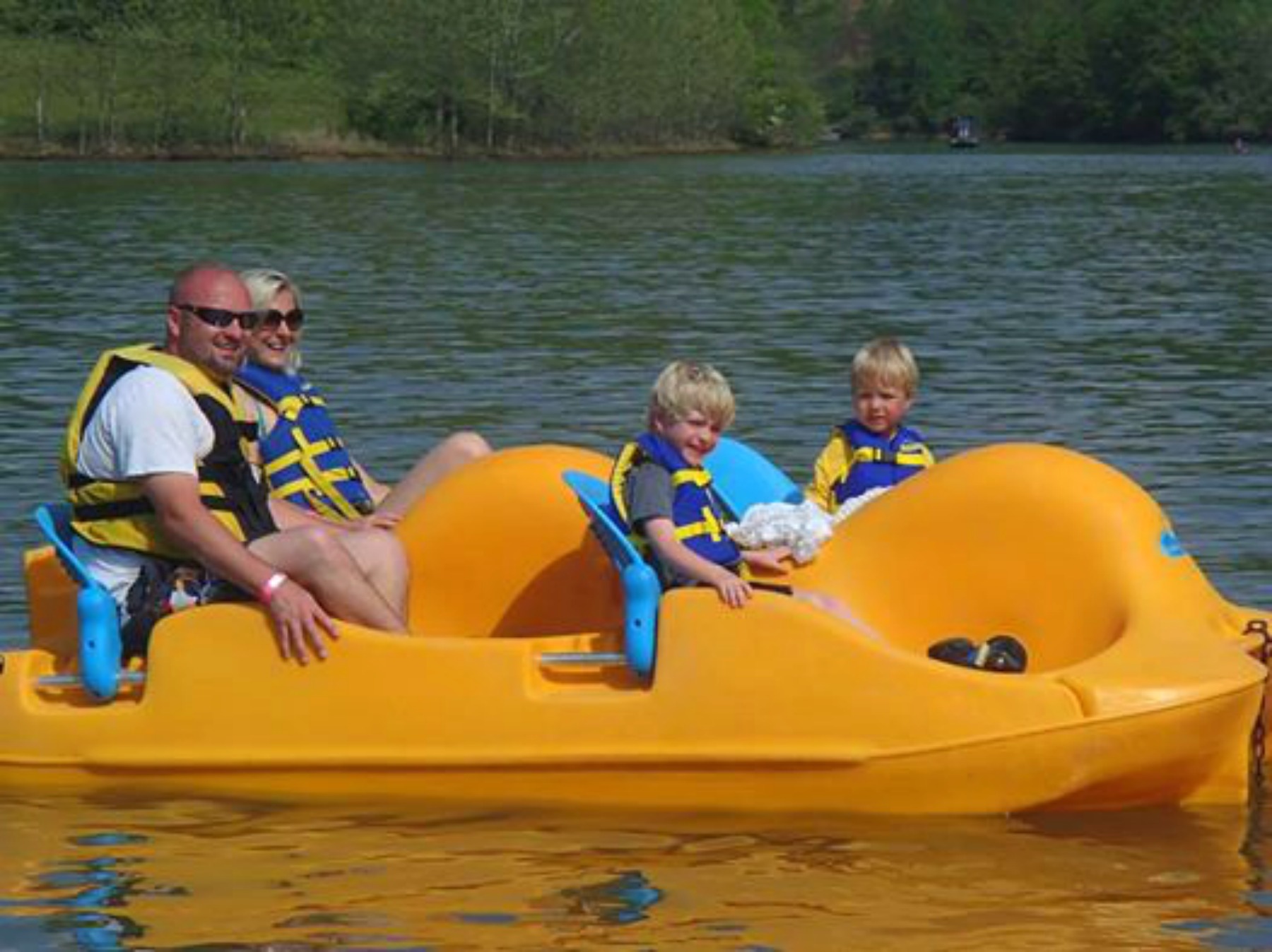 stonewall resort, paddleboats, summer fun