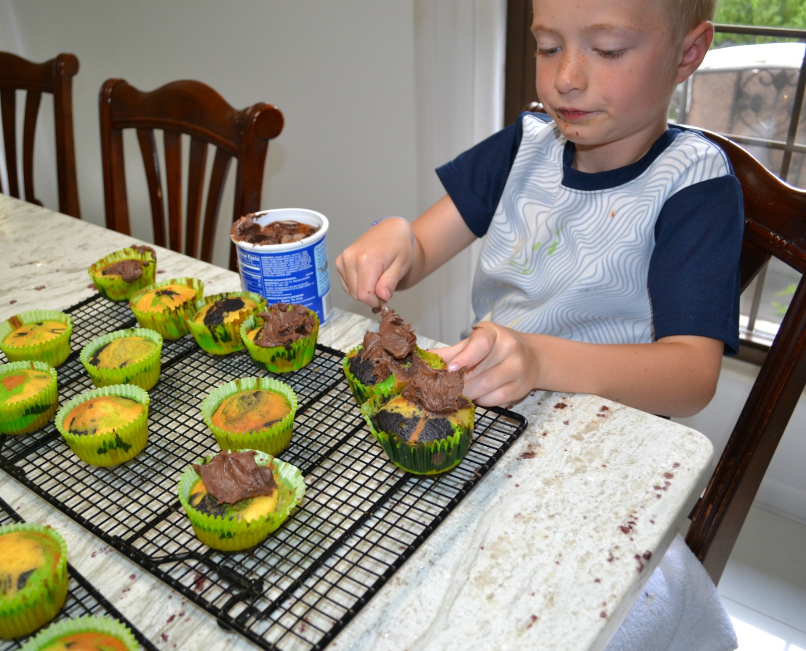 camo cupcakes, kids cooking class