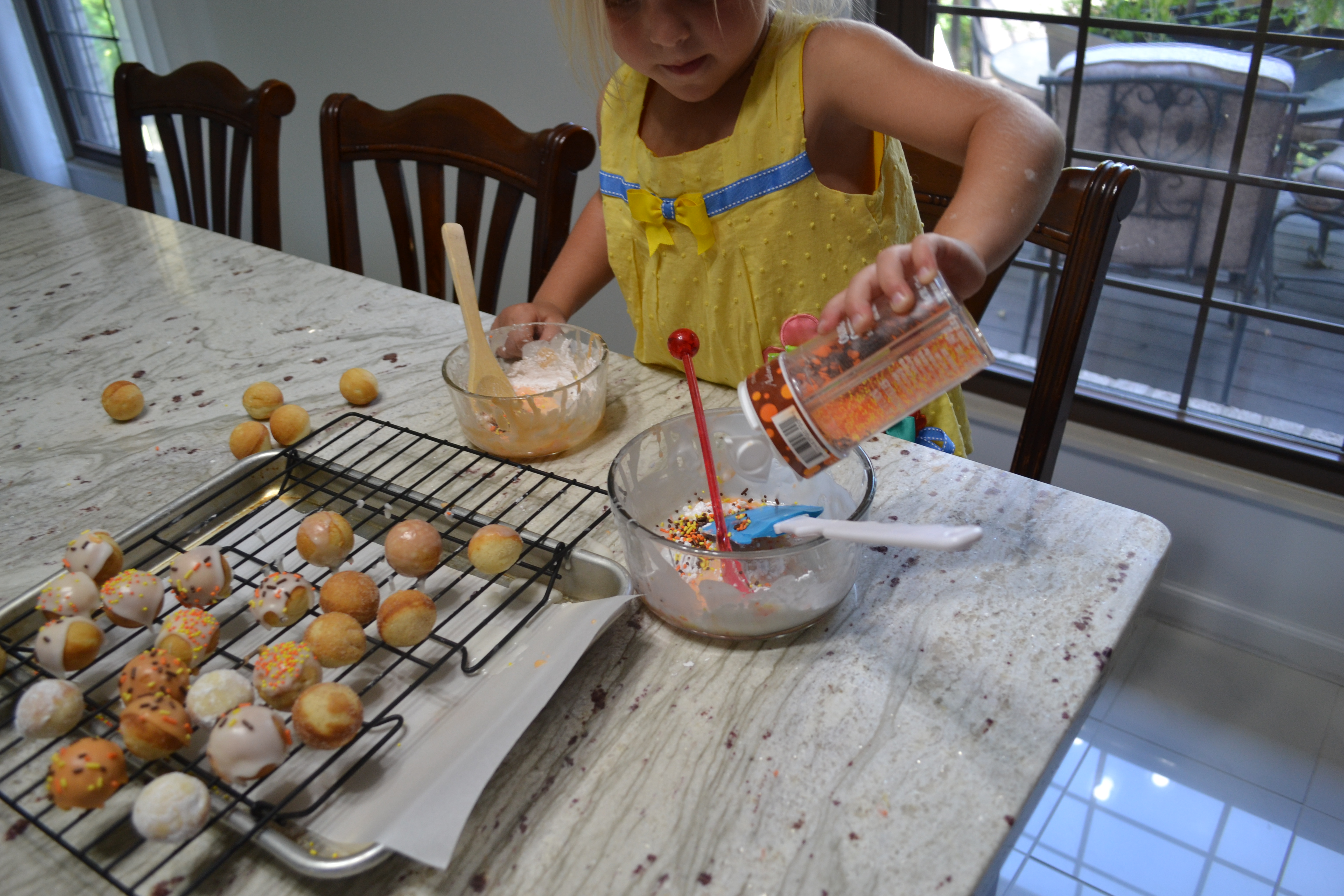 donut holes, kids cooking