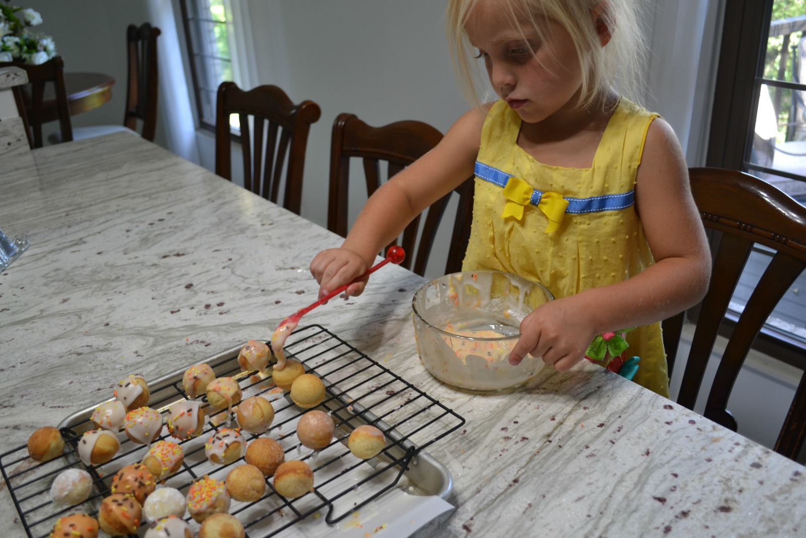 donut holes, kids cooking