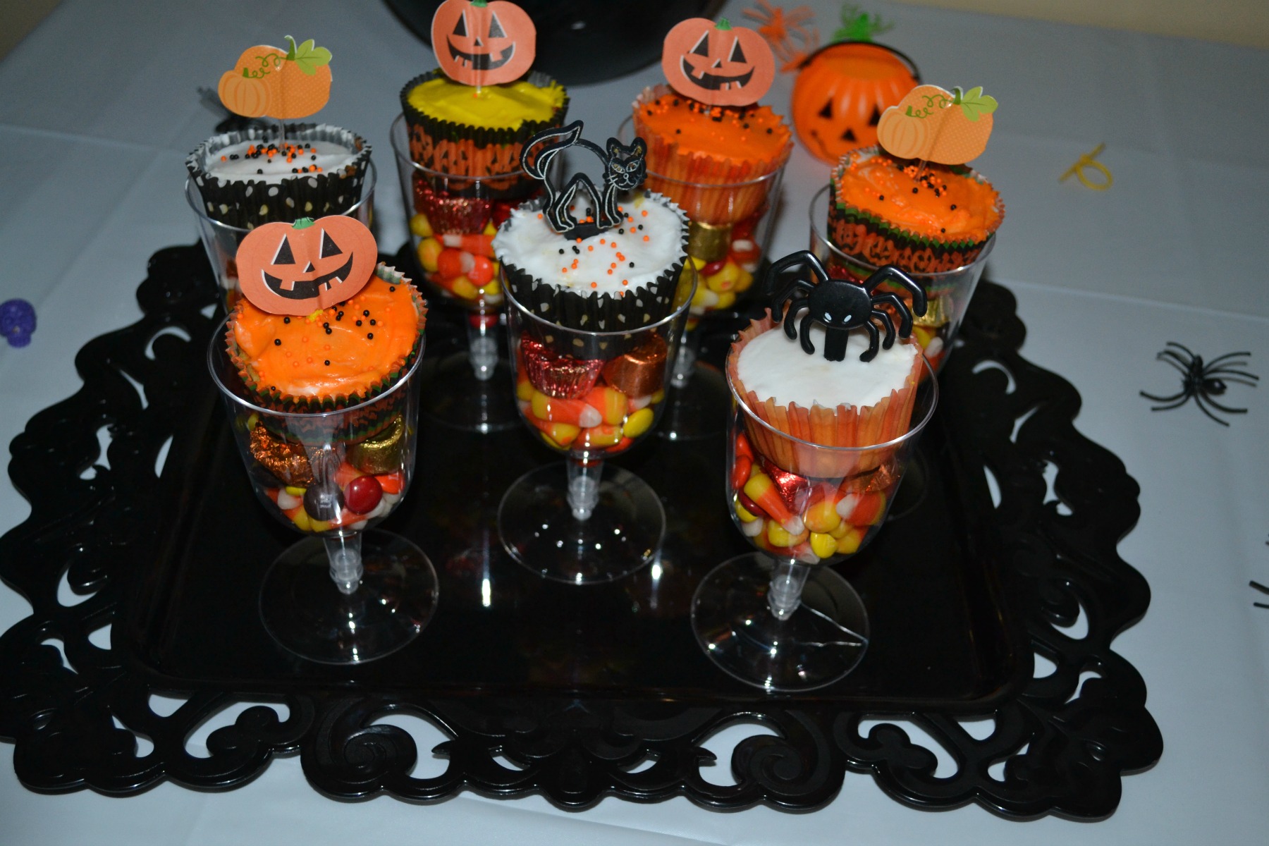 halloween, halloween party, candy cups