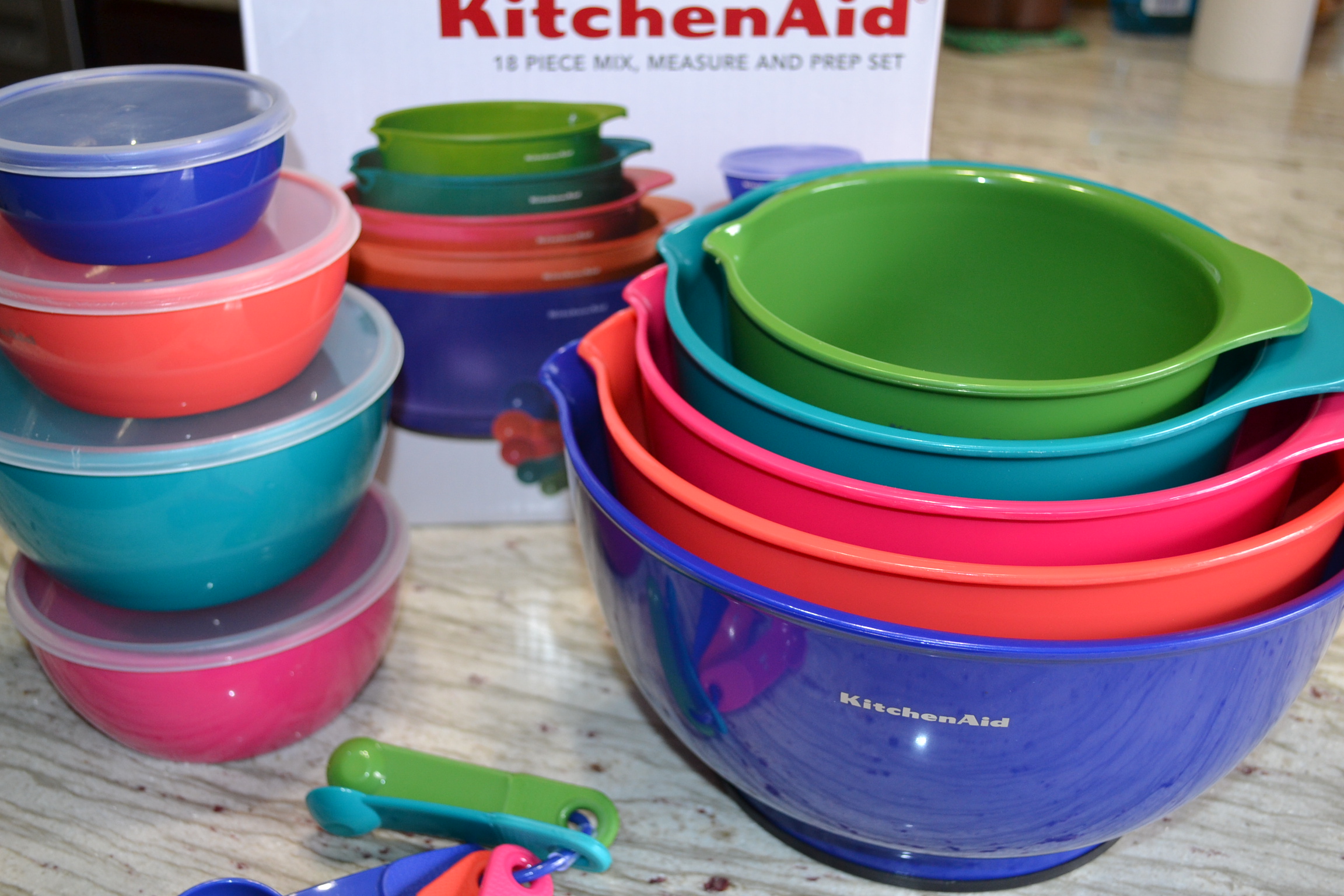 A cute and colorful collection of kitchen items for this spring giveaway.