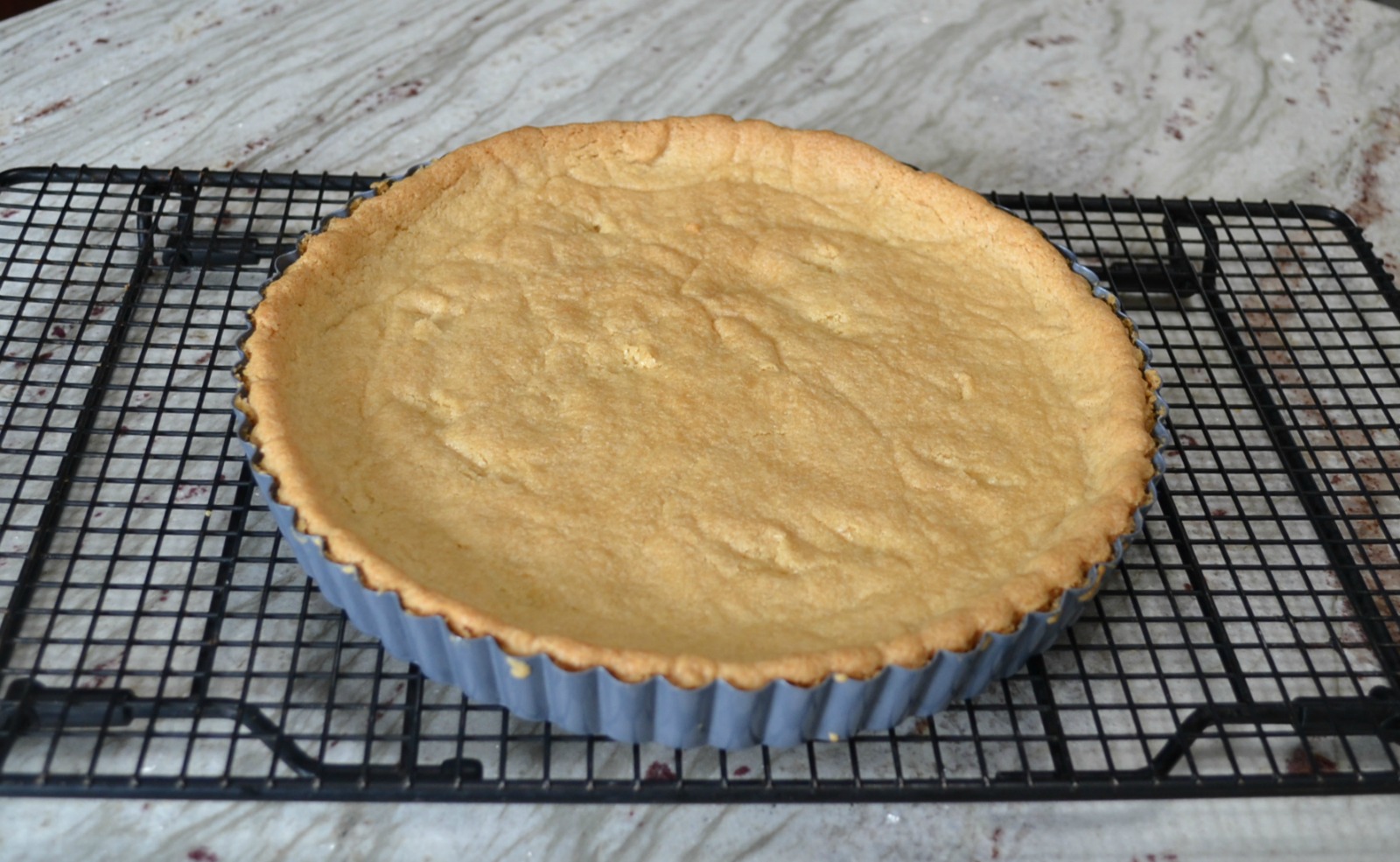 Raspberry Mascarpone Coconut Cream tart is an easy, elegant dessert to serve to your Valentine. 