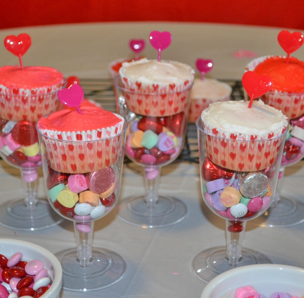 Valentine;s Day tips and treats for your children or grandchildren.