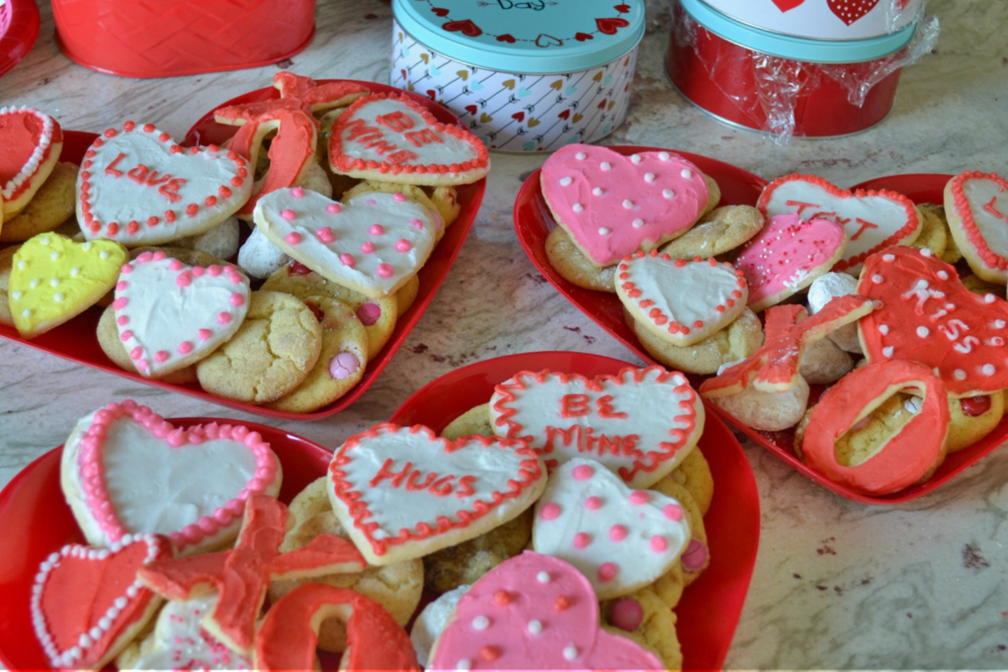 Valentine;s Day tips and treats for your children or grandchildren.