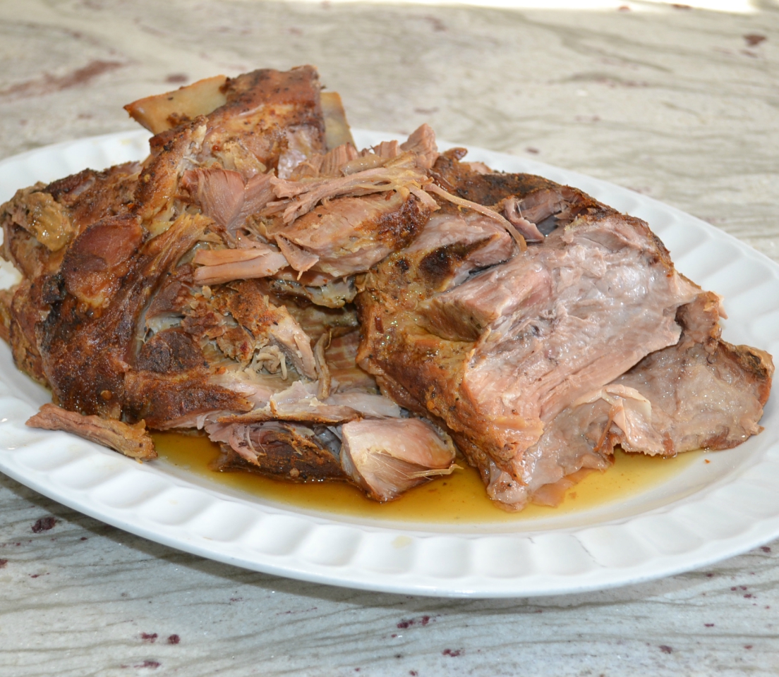 Pulled Pork Sliders are perfect for cook=outs, tailgate parties, and fundraisers