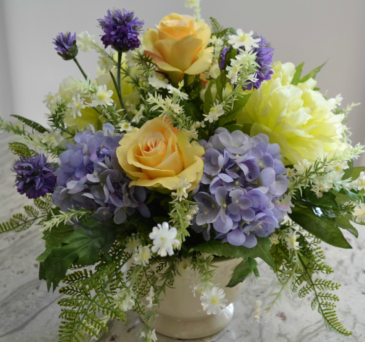 Review of a beautiful arrangement of colorful, silk flowers from Commercial Silk Int'l.