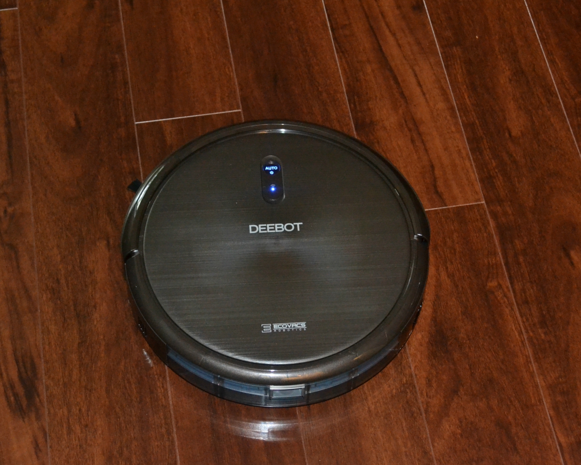 Review and functions of Deebot N79S robotic sweeper