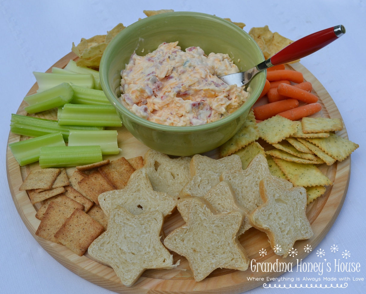 This Spicy Pimento Cheese-Bacon Spread is a basic recipe to use from appetizer to burgers.