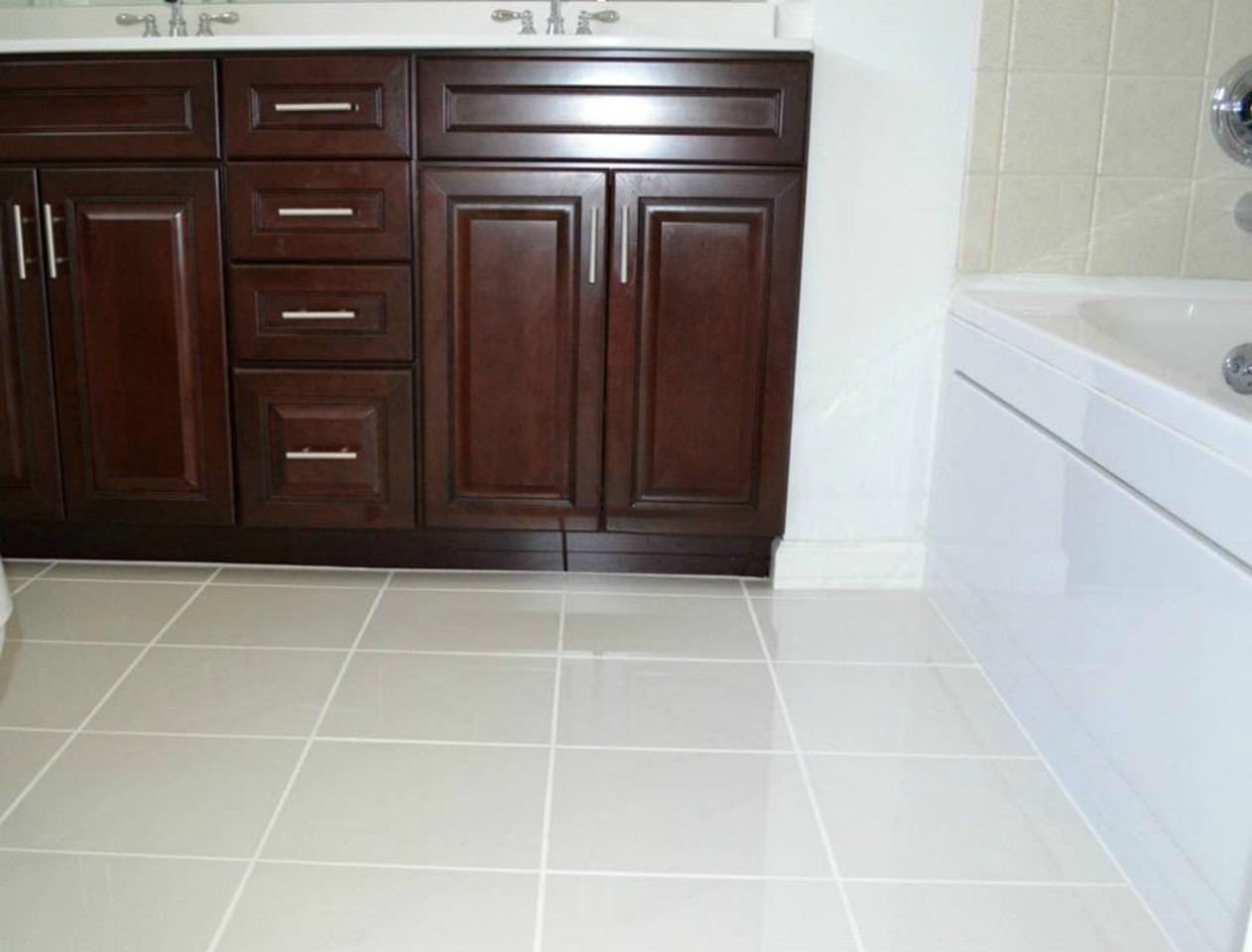 Sharing this homemade solution and step by step method for the best way to clean grout. Results are amazing.