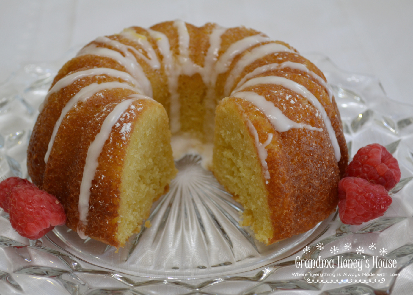 MINI CITRUS BUNDT CAKE WITH LEMON CURD & RASPBERRY SAUCE - GRANDMA HONEY'S  HOUSE