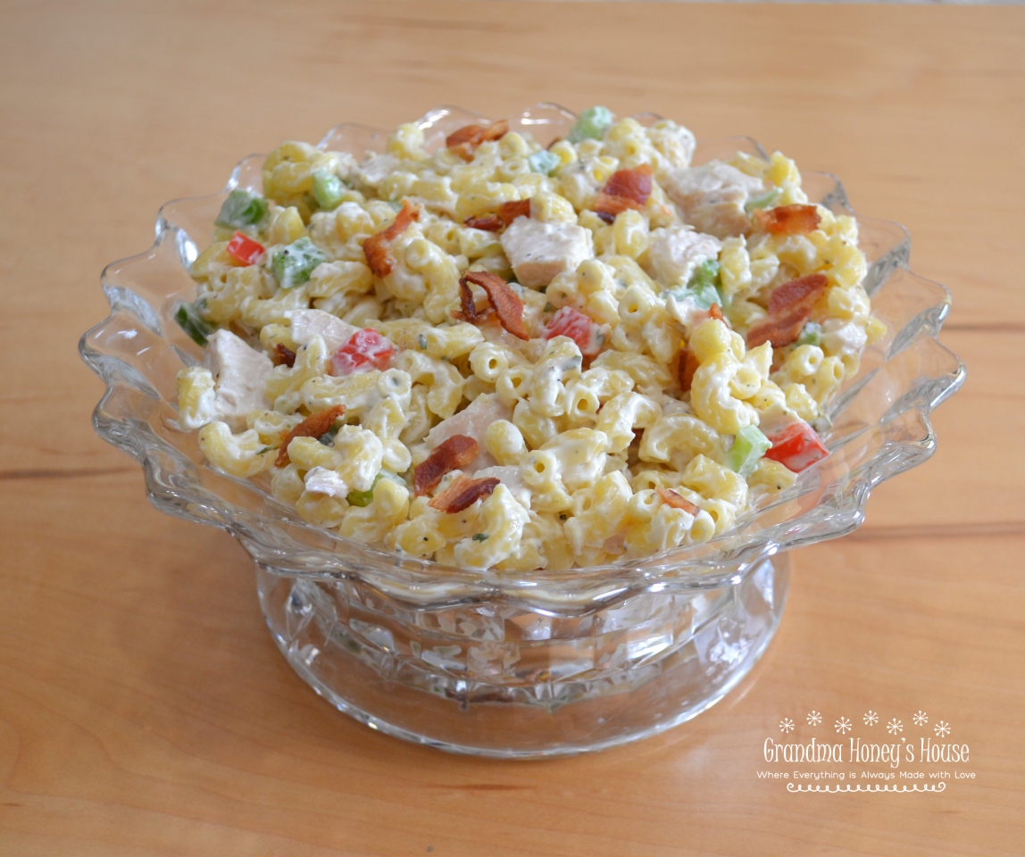 Chicken Bacon Ranch Macaroni Salad. Loaded macaroni salad with pasta, rotisserie chicken, bell peppers, and bacon, all combined with a creamy mayonnaise and ranch dressing  mixture. 