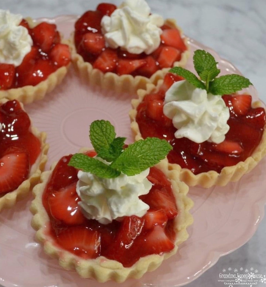 These mini strawberry pies are beautiful, delicious, and the perfect summer dessert.